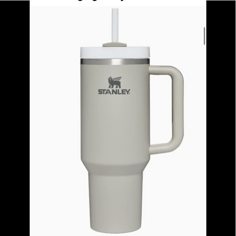 NWT Quencher H2.0 FlowState™ Tumbler | 40 OZ × 1
Flint